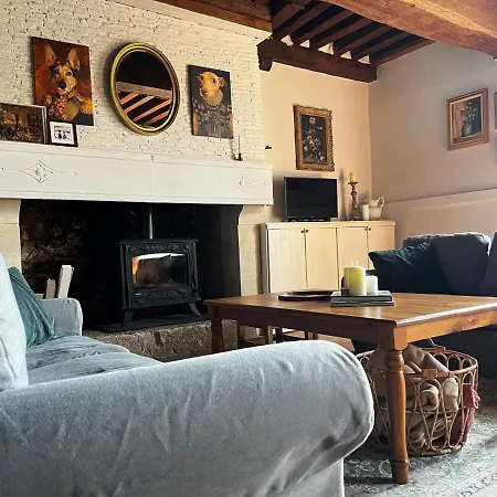 Le Demi-chateau Oda ve Kahvaltı